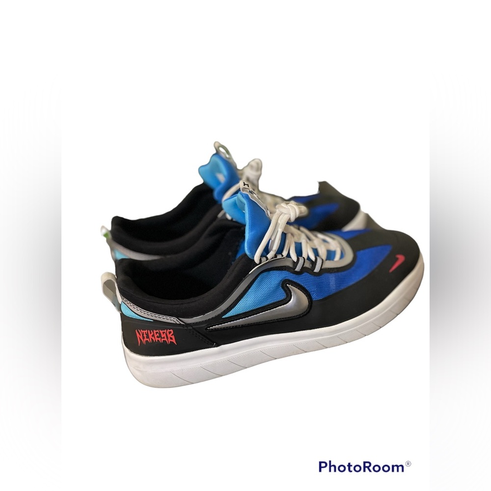 Nike Classic